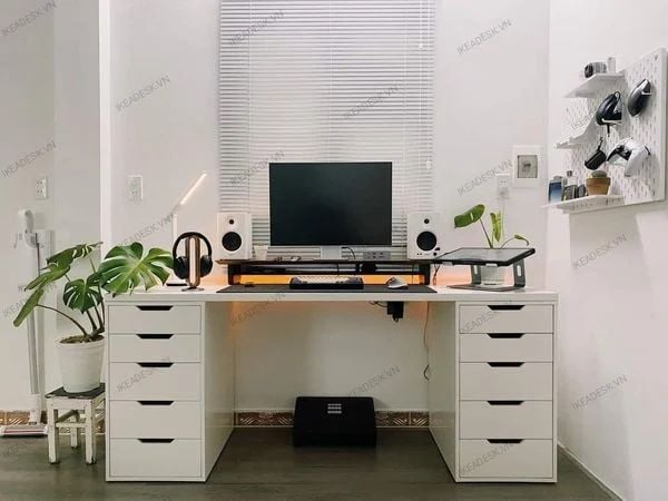Bàn IKEA