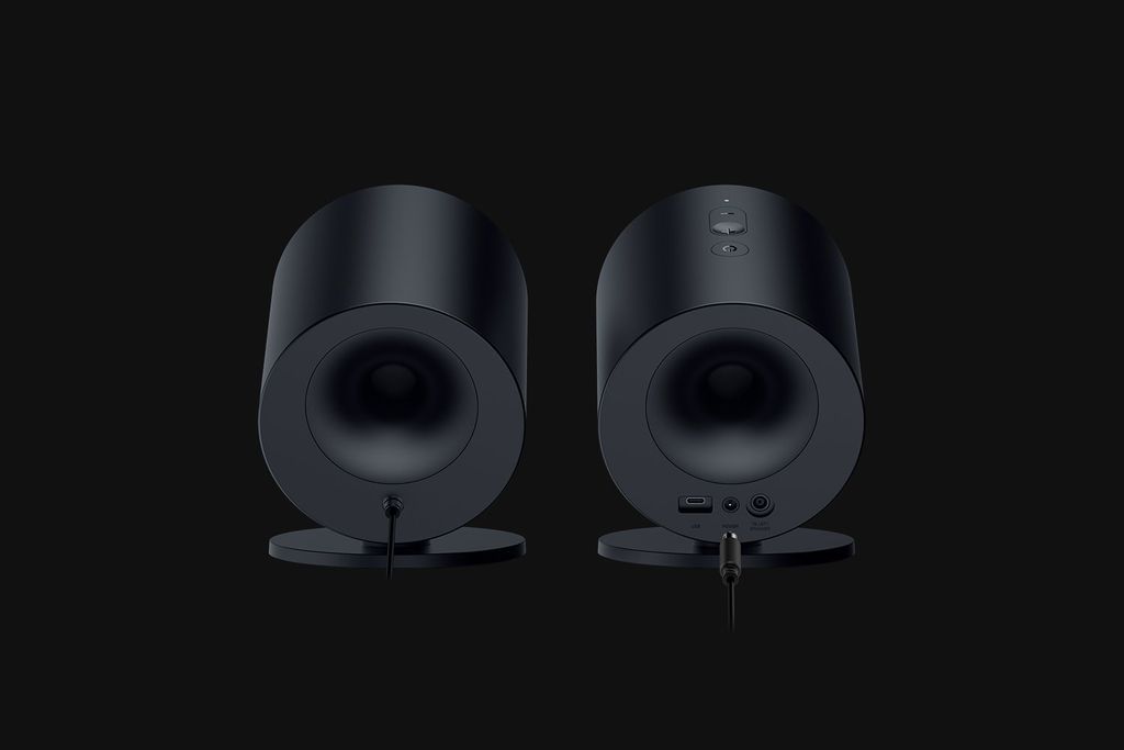 Loa Razer Nommo V2 X