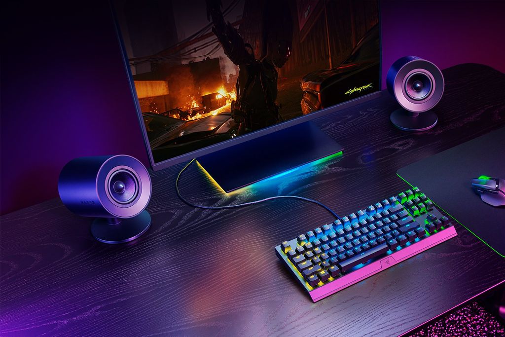 Loa Razer Nommo V2 X