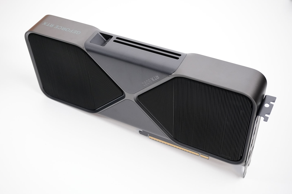 NVIDIA RTX 5090 FOUNDER EDITION