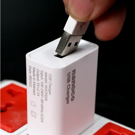 Cốc sạc USB Nanoco Model NUC5V2A