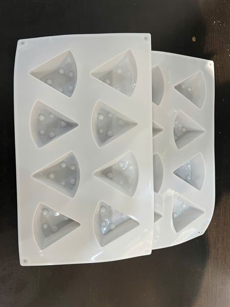 Khuôn Silicon 8 Miếng Phô Mai Jerry - Nhỏ
