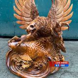  Đại bàng cắp cá gỗ hương việt LHWOVN-9040 