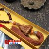  Mặt dây chuyền xe hơi Guanyin gỗ đào LHWOVN-9016 