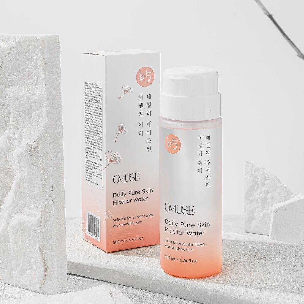 Nước tẩy trang làm sạch sâu dưỡng ẩm dịu nhẹ OMUSE Daily Pure Skin Micellar Water 200ml