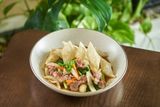  Crispy Flat Rice Noodles with US Beef & Vegetables 