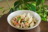  Crispy Flat Rice Noodles with US Beef & Vegetables 
