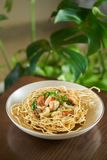  Crispy Eggs Noodles with Seafood & Vegetables 