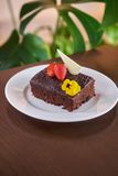  Bánh Brownie Nhân Hạt Điều 