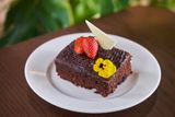  Bánh Brownie Nhân Hạt Điều 