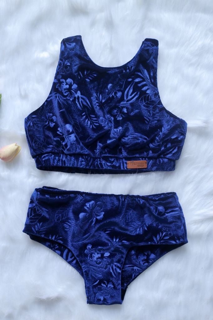  Velvet Aries - Navy Blue 