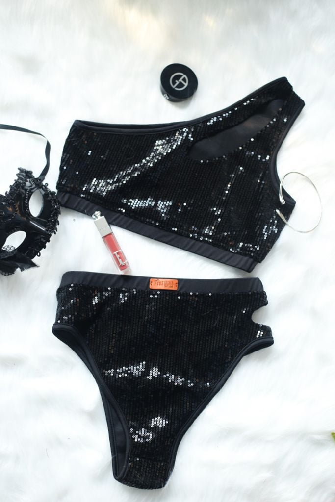  Glittered Leo - Black 