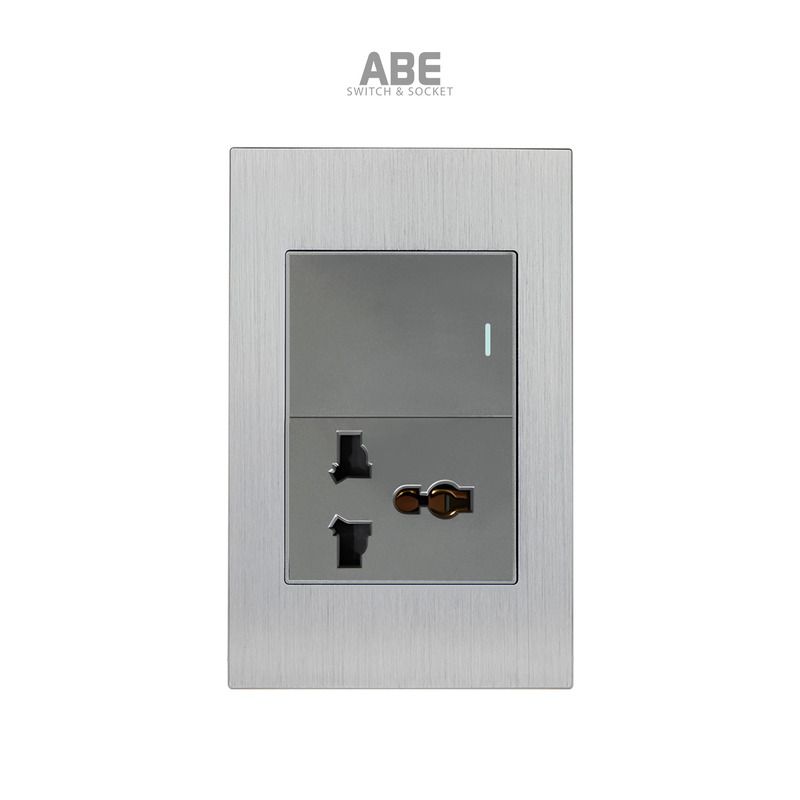 Công tắc đơn kèm Ổ cắm đa năng Titanium X