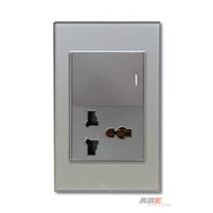 Công tắc đơn kèm Ổ cắm đa năng Crystal Grey