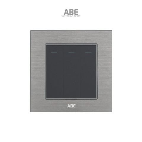 Công tắc ba Titanium S