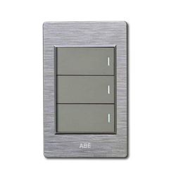 Công tắc ba Titanium X