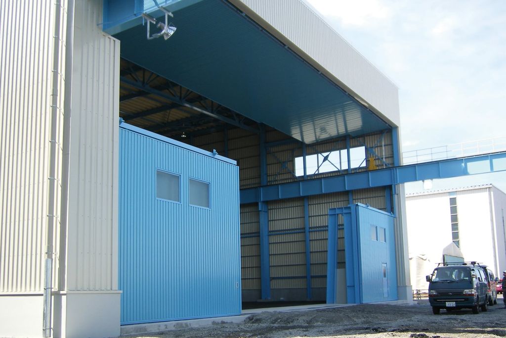 Cửa đặc biệt loại Tấm lật Kongo