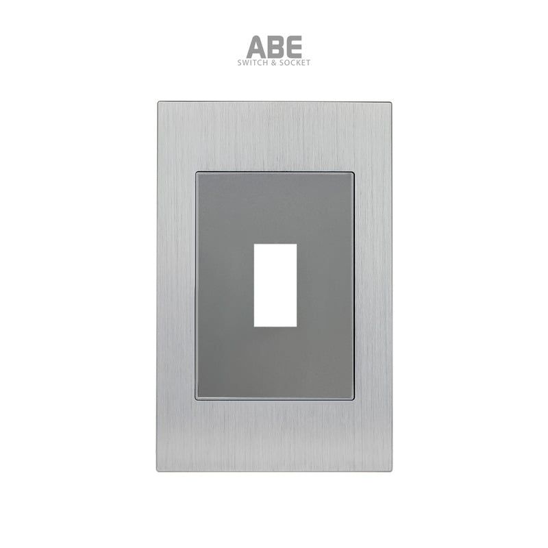 Mặt 1 CB Titanium X