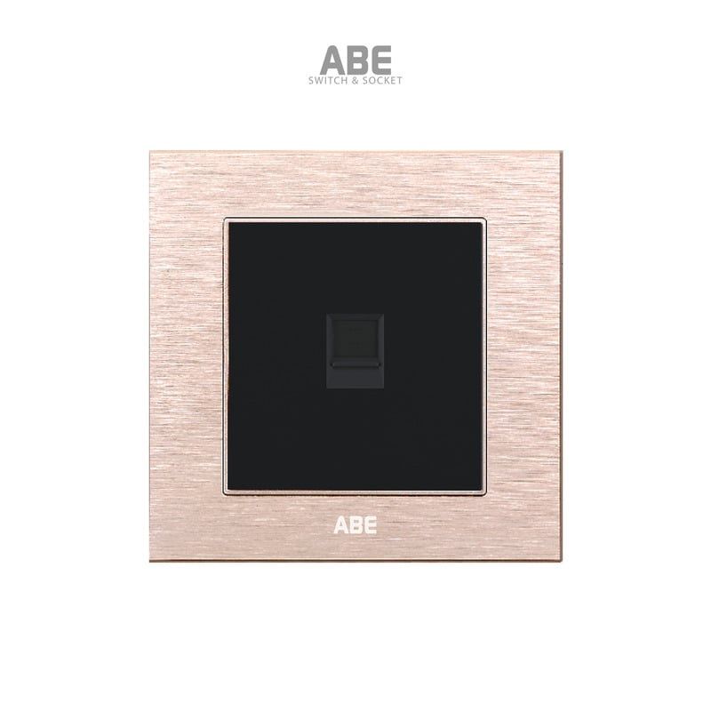 Ổ cắm Mạng Titanium S