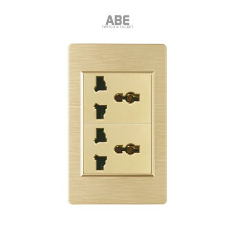 Ổ cắm đa năng 3 chấu PCX