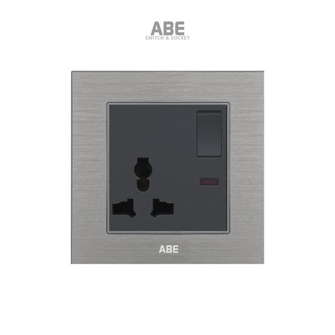 Ổ cắm đa năng kèm Công tắc phụ, đèn led Titanium S