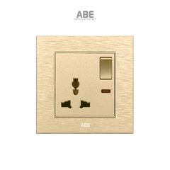 Ổ cắm đa năng kèm Công tắc phụ, đèn led Titanium S