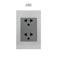 Ổ cắm đôi 3 chấu Titanium X
