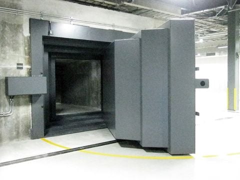 Cửa đặc biệt loại Bản lề lớn Kongo