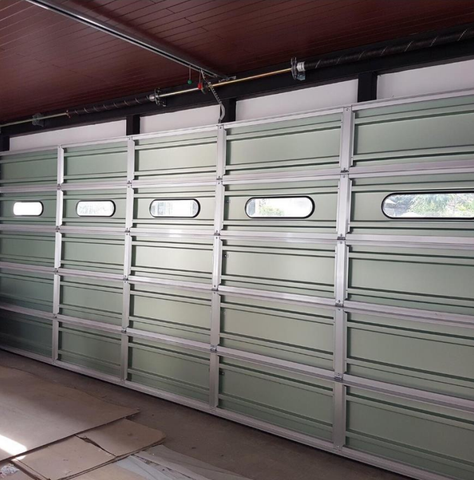 Cửa gara khổ lớn ROLLBARD Kongo