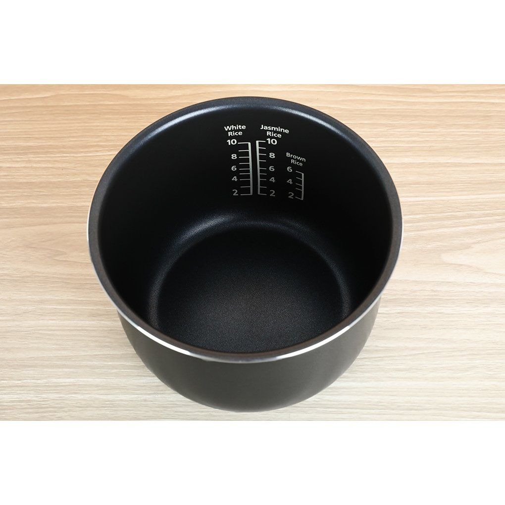 Nồi cơm điện tử Panasonic 1.8 lít SR-CL188WRAM Hợp kim nhôm phủ chống dính, Nút nhấn có màn hình hiển thị