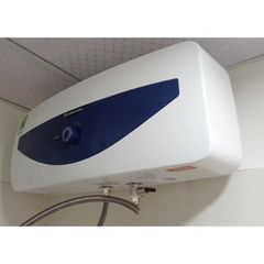 BLU 20 SLIM 2.5 FE Máy nước nóng gián tiếp Ariston 20 Lít BLU 20 SLIM 2.5 FE Bình chứa tráng men Titan