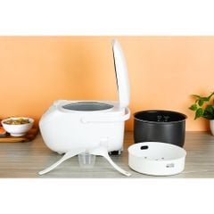 Nồi cơm điện tử Panasonic 1.8 lít SR-CL188WRAM Hợp kim nhôm phủ chống dính, Nút nhấn có màn hình hiển thị