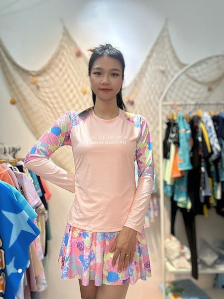 G59 - Set bơi tay dài váy lưới Bé gái Baby Shark Shop