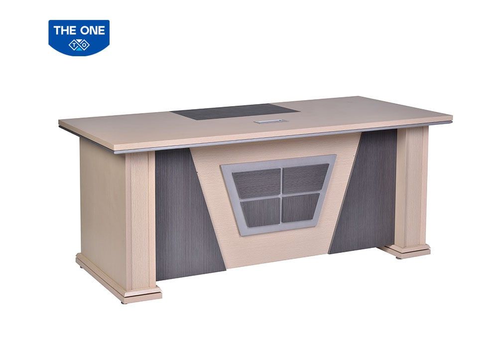 Bàn lãnh đạo NTP1890T1