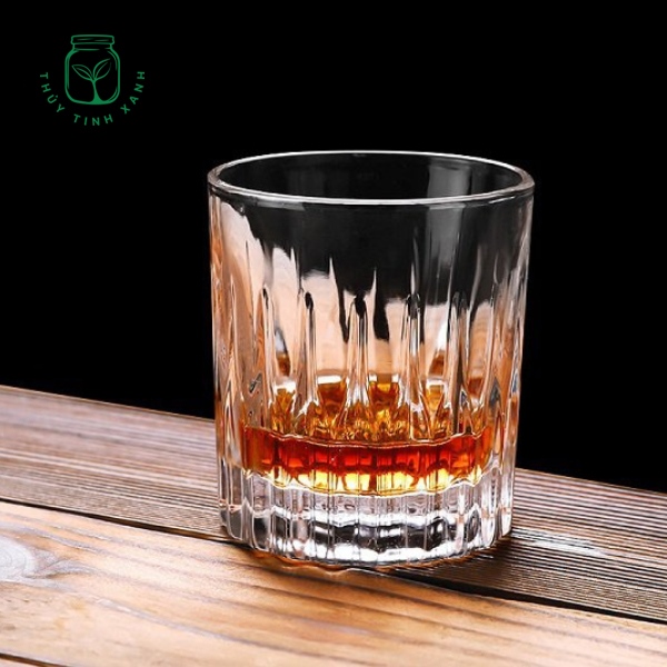 Ly Diamond Line Tumbler