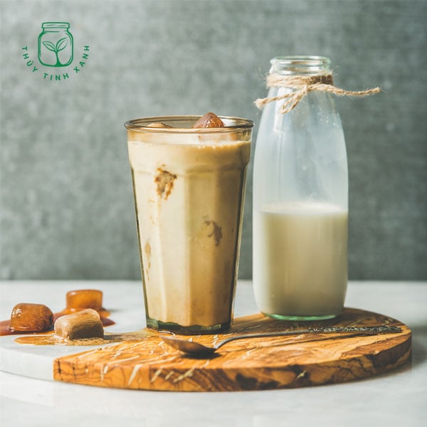 Chai thủy tinh tròn sữa