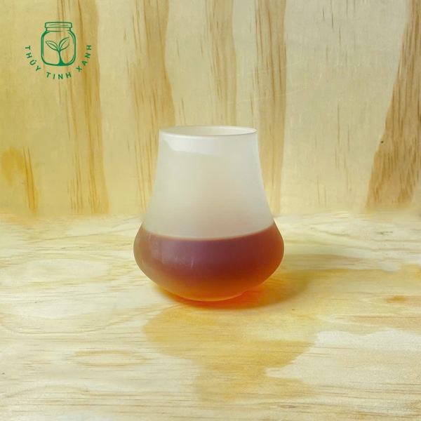 Ly Frosted Tulip Glass