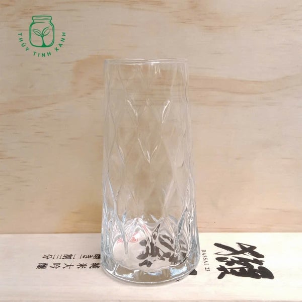 Ly Prism Glass
