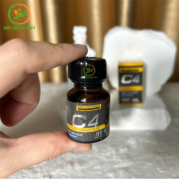 Chai thuốc hít Popper C4 vàng tăng kích thích khoái cảm 10ml