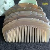  Lược sừng trâu dáng me Mnistore màu trắng - đen kích thước 11-17cm khắc khía tròn trên thân chăm sóc và bảo vệ tóc 