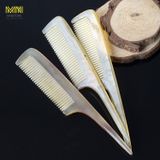  Lược sừng trâu hình dáng chuôi dài Mnistore màu trắng kích thước 20cmx3,5cm dày 3-6mm lược chải giúp trí não tỉnh táo 