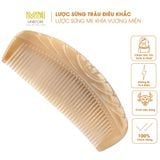  Lược sừng trâu dáng me Mnistore màu trắng - đen kích thước 11-17cm khắc khía tròn trên thân chăm sóc và bảo vệ tóc 