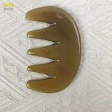  Lược sừng massage đầu Mnistore thiết kế răng thưa kích thước 9-10cmx5,5cm dày 8mm-11mm Dễ sử dụng, dùng để massage đầu 