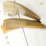  Lược sừng trâu dáng liềm Mnistore màu trắng kích thước 16-20cm lược chải tóc massage đầu giúp giảm căng thẳng mệt mỏi 
