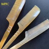  Lược sừng trâu hình dáng chuôi dài khía chuôi Mnistore màu trắng kích thước 20cmx3,5cm dày 3-6mm lược chải giúp trí não tỉnh táo 