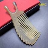  Lược sừng trâu mát xa mũi và mát xa da đầu kích thước 11-13cm màu sắc trắng lưa, dòng lược chăm sóc sức khỏe toàn diện 