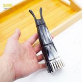 Dụng cụ massage đầu và mũi Mnistore hình dáng con ốc sên màu sắc bất kỳ giúp ấn huyệt kích thích tuyến nước mắt 