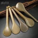  Cây massage sừng kẹo mút kích thước 12cm - 13,5cm độ dày 2,6 - 9mm màu sắc lưa và trắng, dụng cụ massage giúp giảm quầng thâm bọng mắt, giảm sưng 