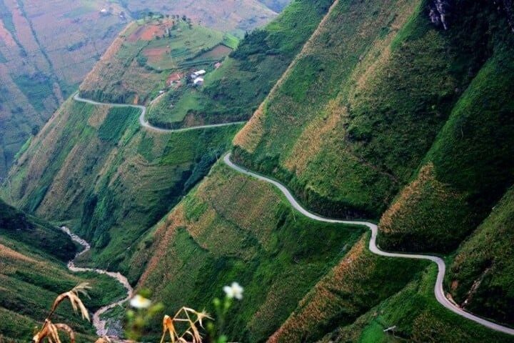  KHÁM PHÁ CAO NGUYÊN ĐÁ ĐỒNG VĂN, HÀ GIANG HÙNG VĨ 