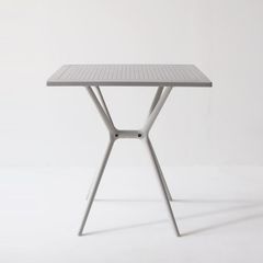 Bàn Cafe Nhựa LH3024 - Thiết Kế Hiện Đại, Chất Liệu Bền Bỉ Cho Mọi Không Gian